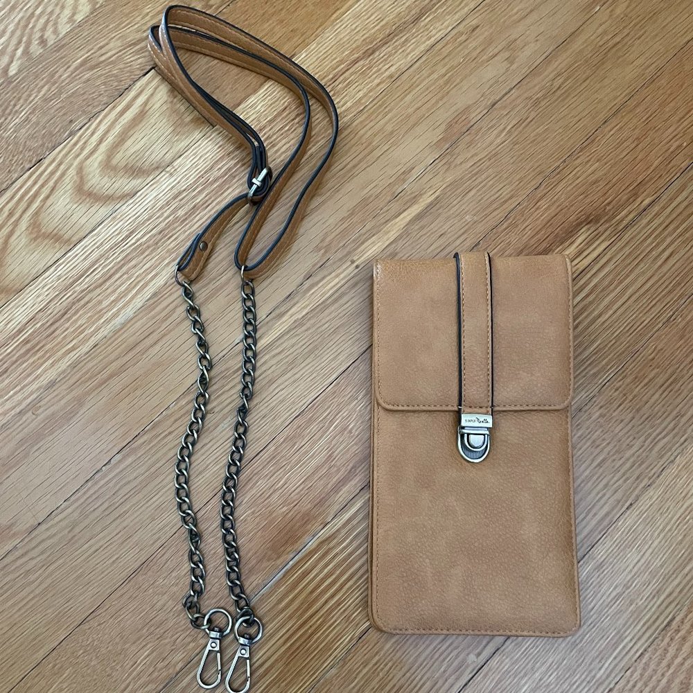 NWOT Simply Noelle Cell Phone Wallet Light Tan